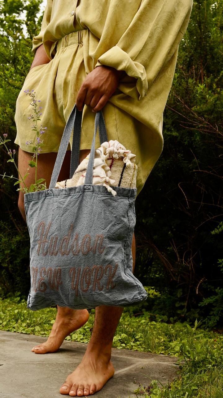 MON Hudson Tote