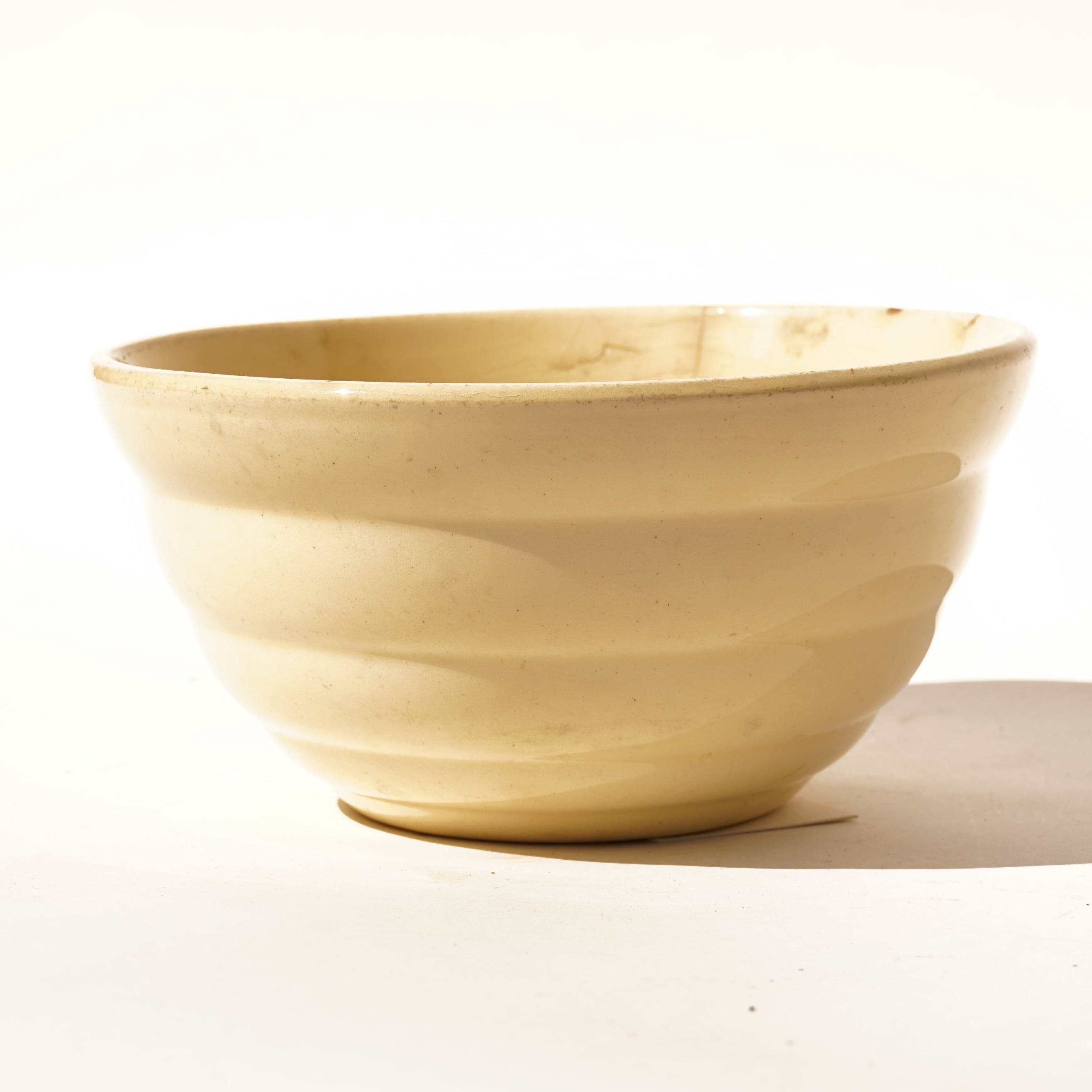 Ripple Bowl in Cream