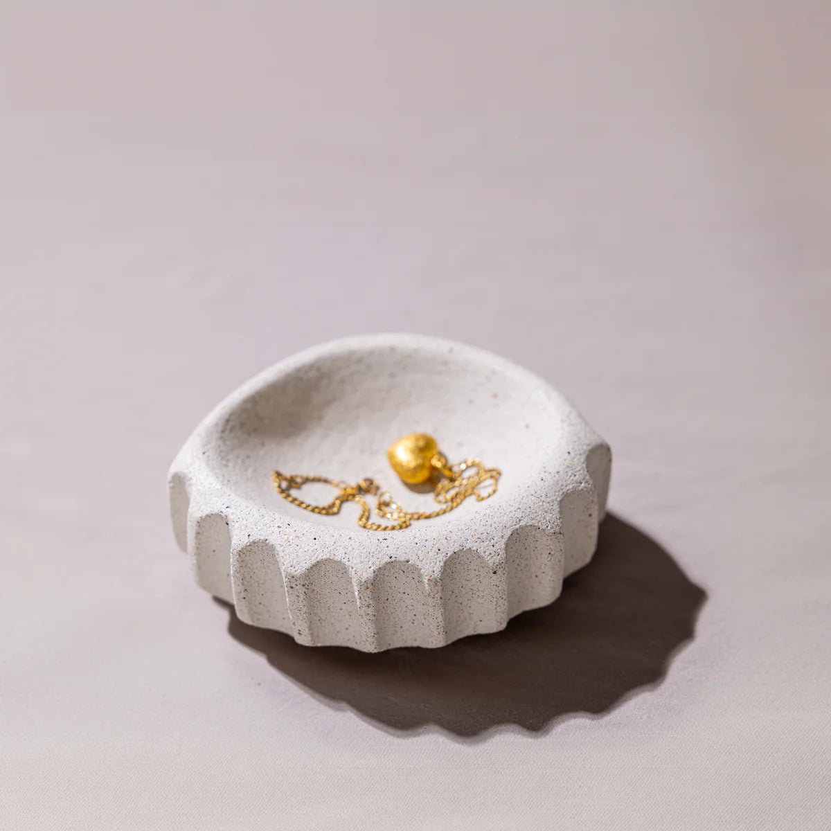 Mandorla trinket dish